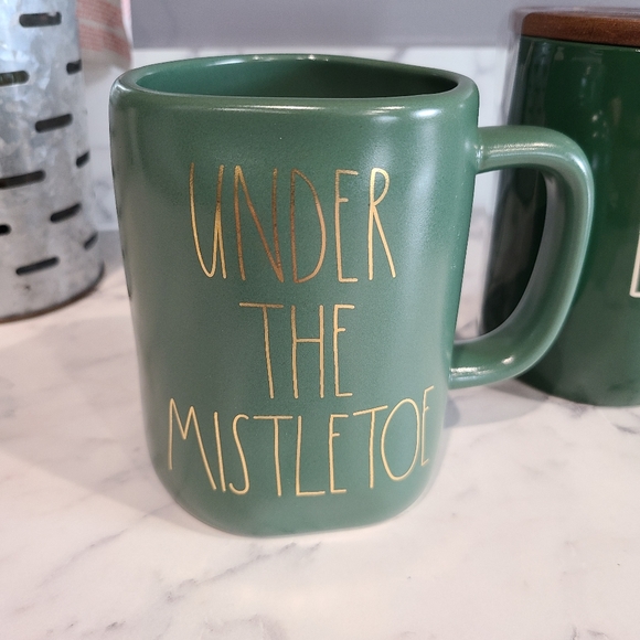 Rae Dunn Christmas Mugs (2020) - Picture 3 of 5
